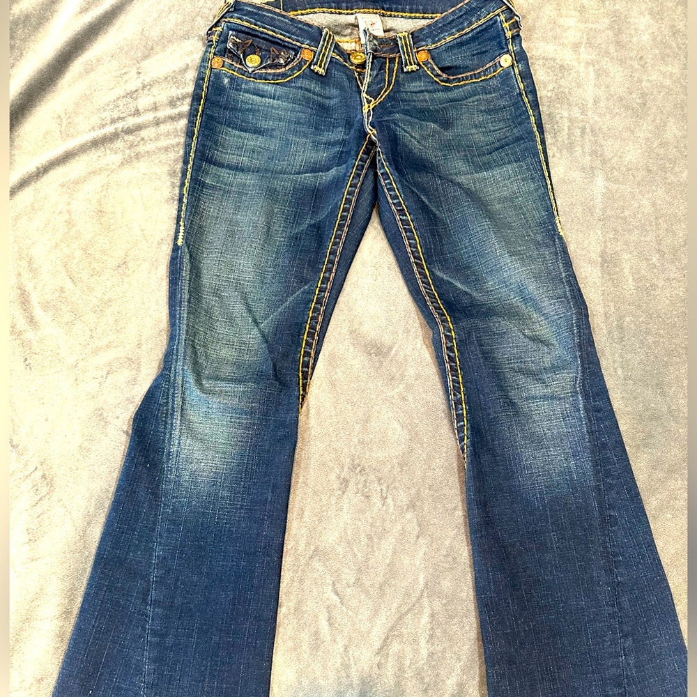 Women’s True Religion dark blue wide leg jeans. Size 27